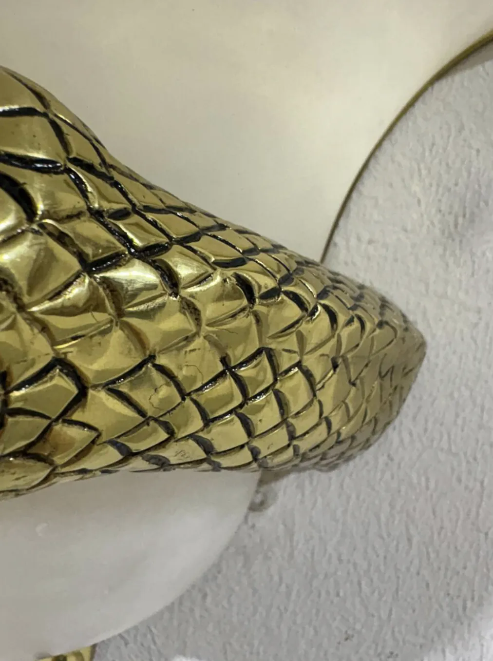 Mid Century Pair Of Snake Wall Lights, Brass And Alabaster, Italy, 1970s photo vinterior