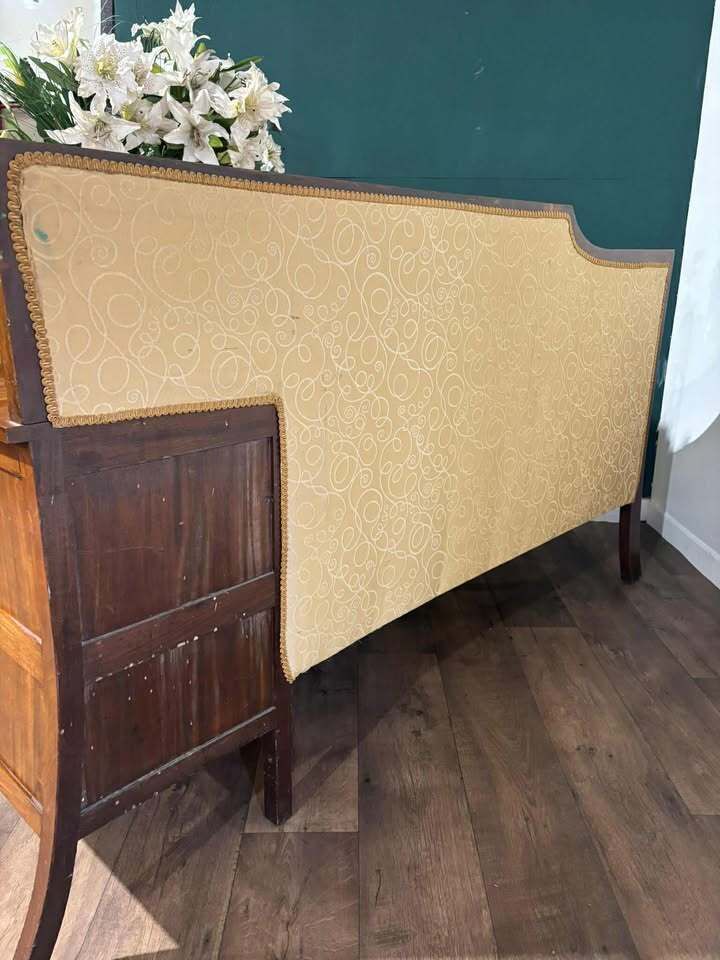 photo vinterior Edwardian Walnut Upholstered Settee