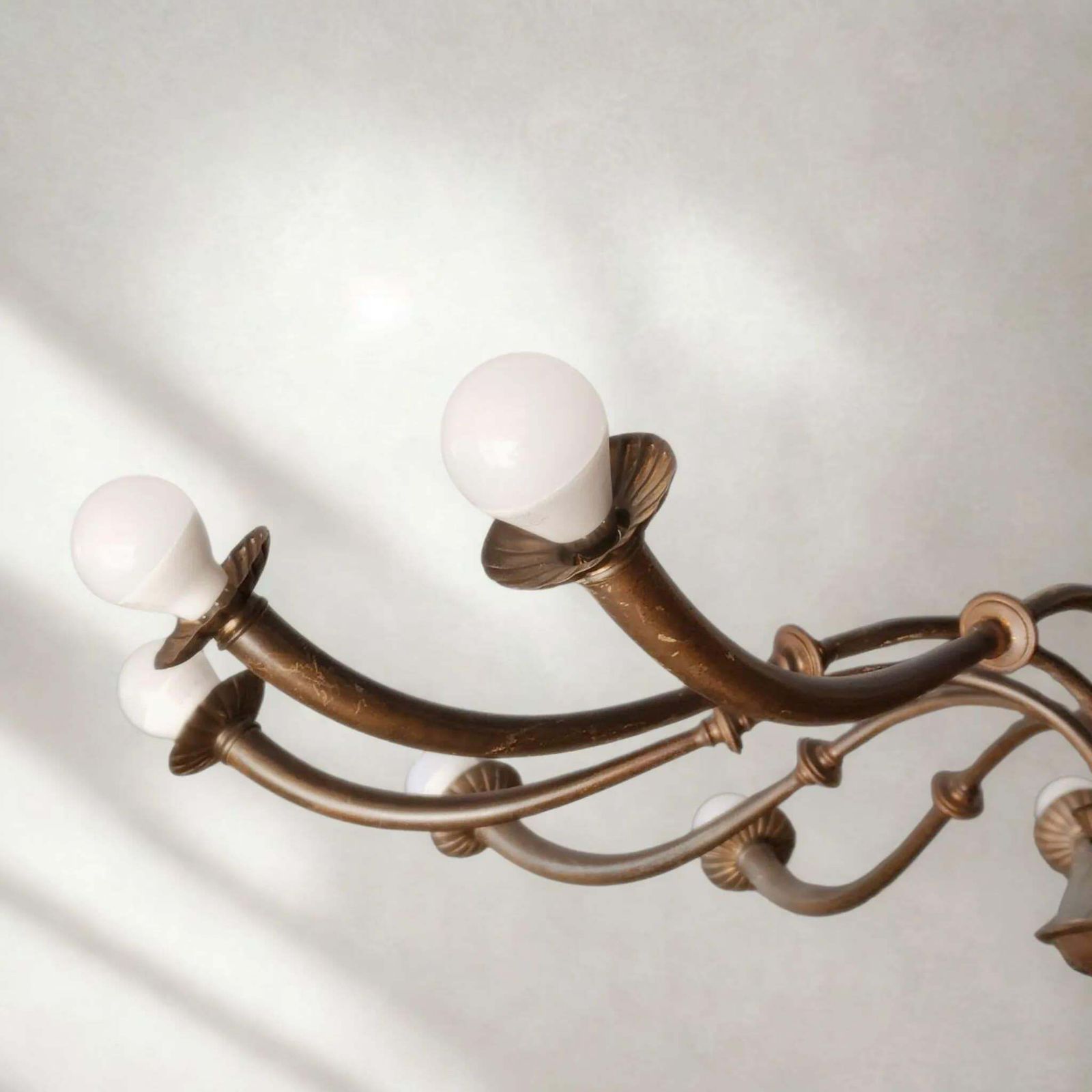 1950s Azucena Mid Century Modern Brass 12 Light Chandelier By Caccia Dominioni photo buy