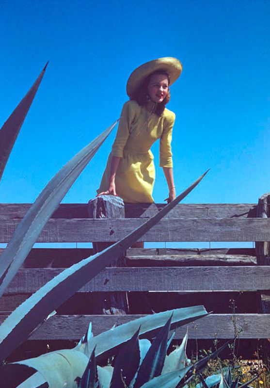 Toni Frissell 'Girl In Yellow' Unframed Archival Pigment Print