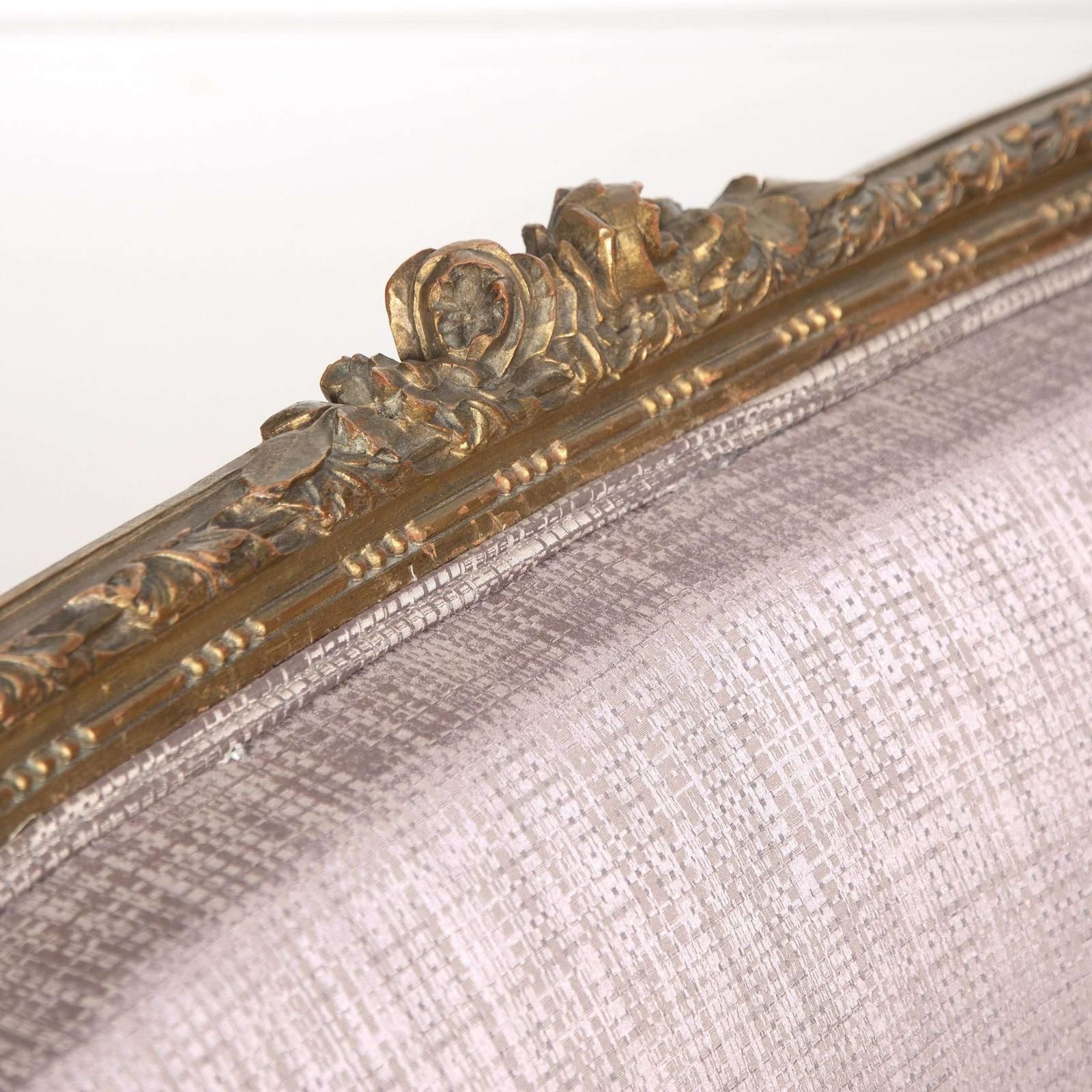 A Stunning Louis XVI Style Gilt Settee Recovered In Marvic Silk photo Furniture