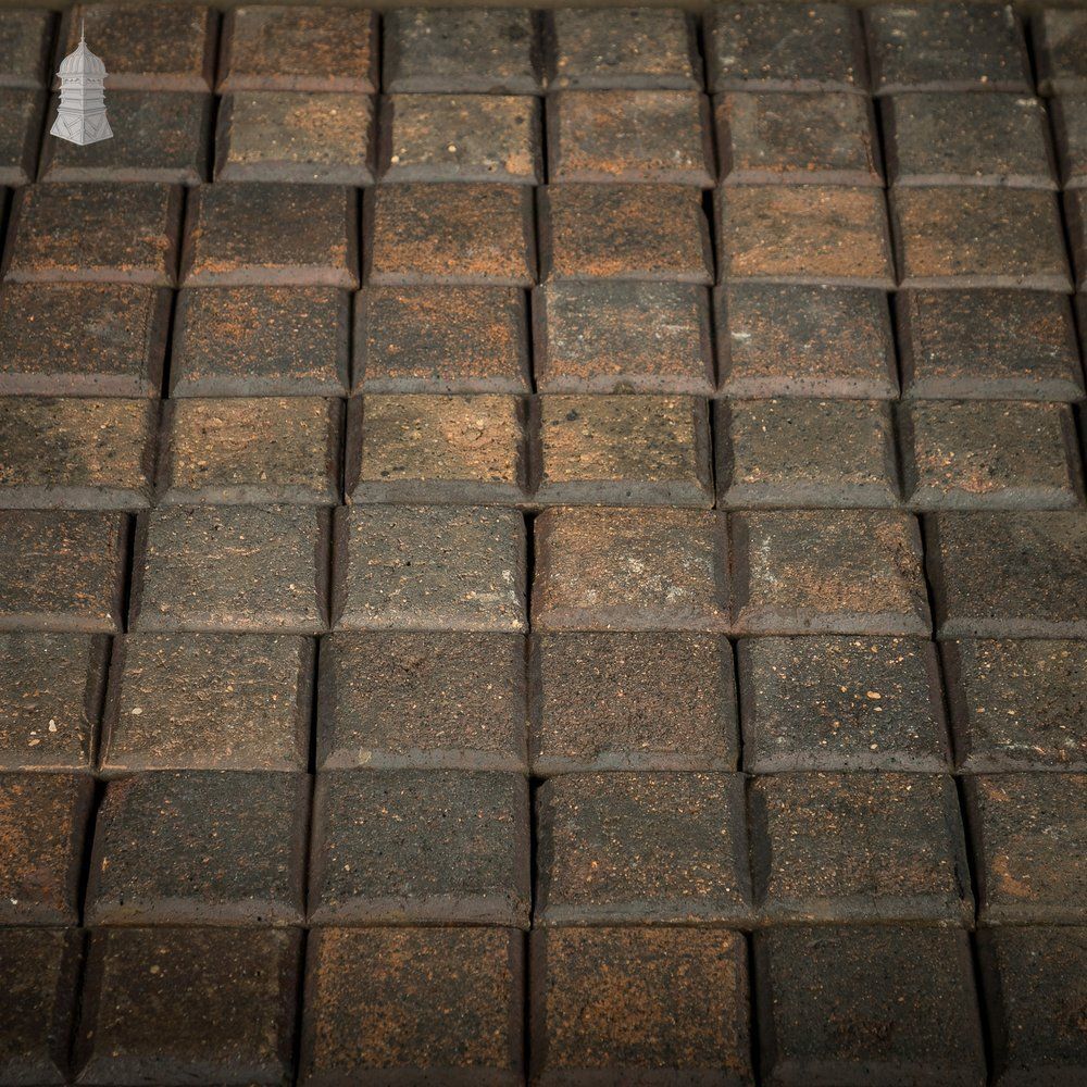 photo furniture Reclaimed Stable Bricks, 258 Pavers, Worn Face, Staffordshire Blue 2 Block