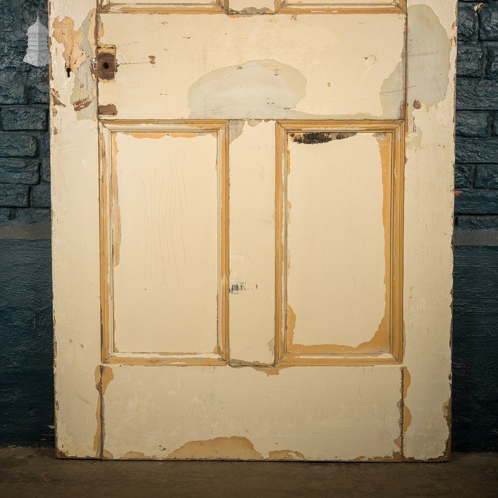 6 Panel Moulded Wooden Door photo 300.0