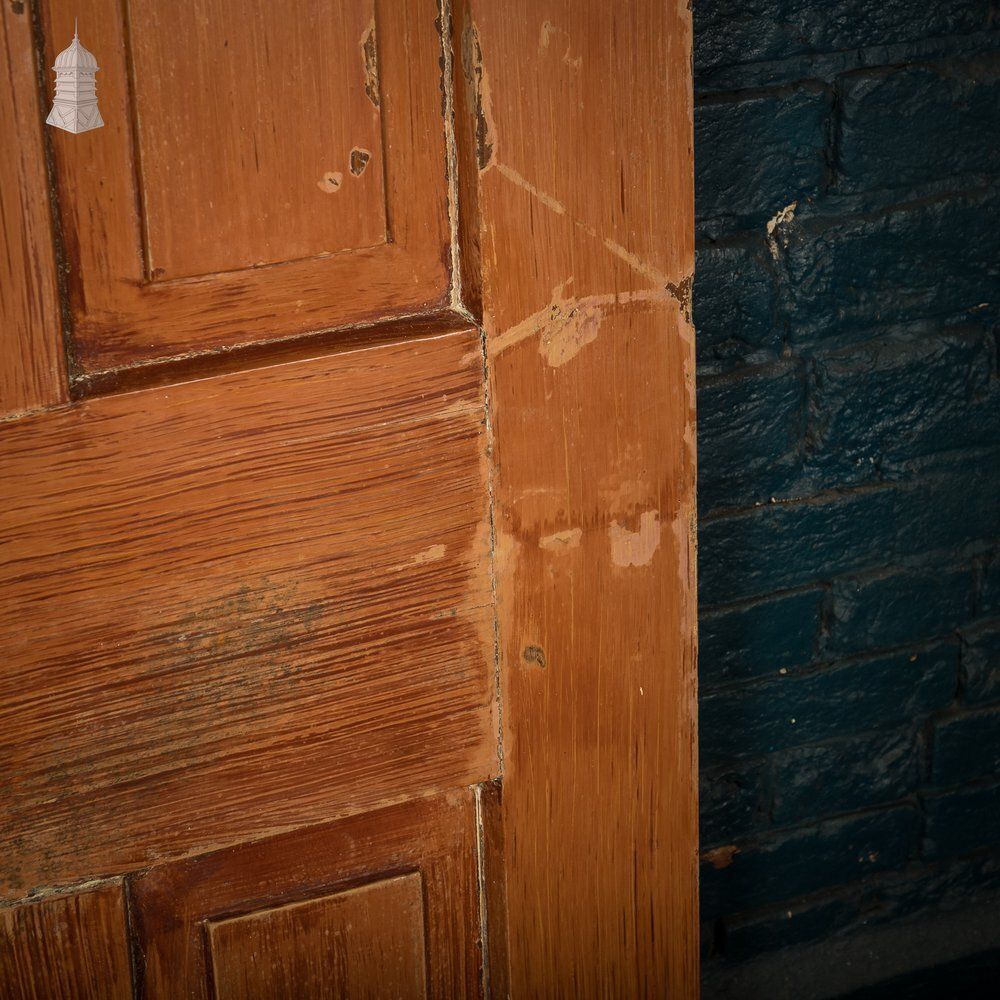 Four Panel Door, Moulded With A Worn Stained Finish. photo vintage