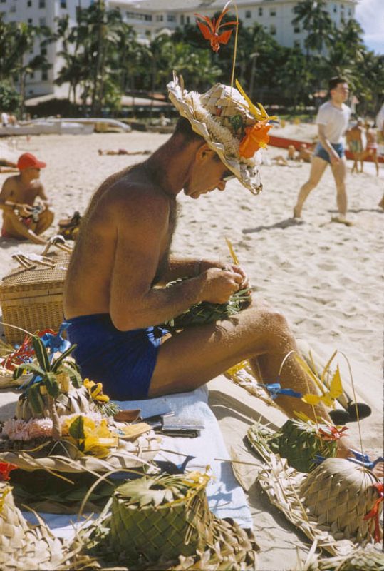 Toni Frissell 'Hawaiian Scenes' Unframed Archival Pigment Print