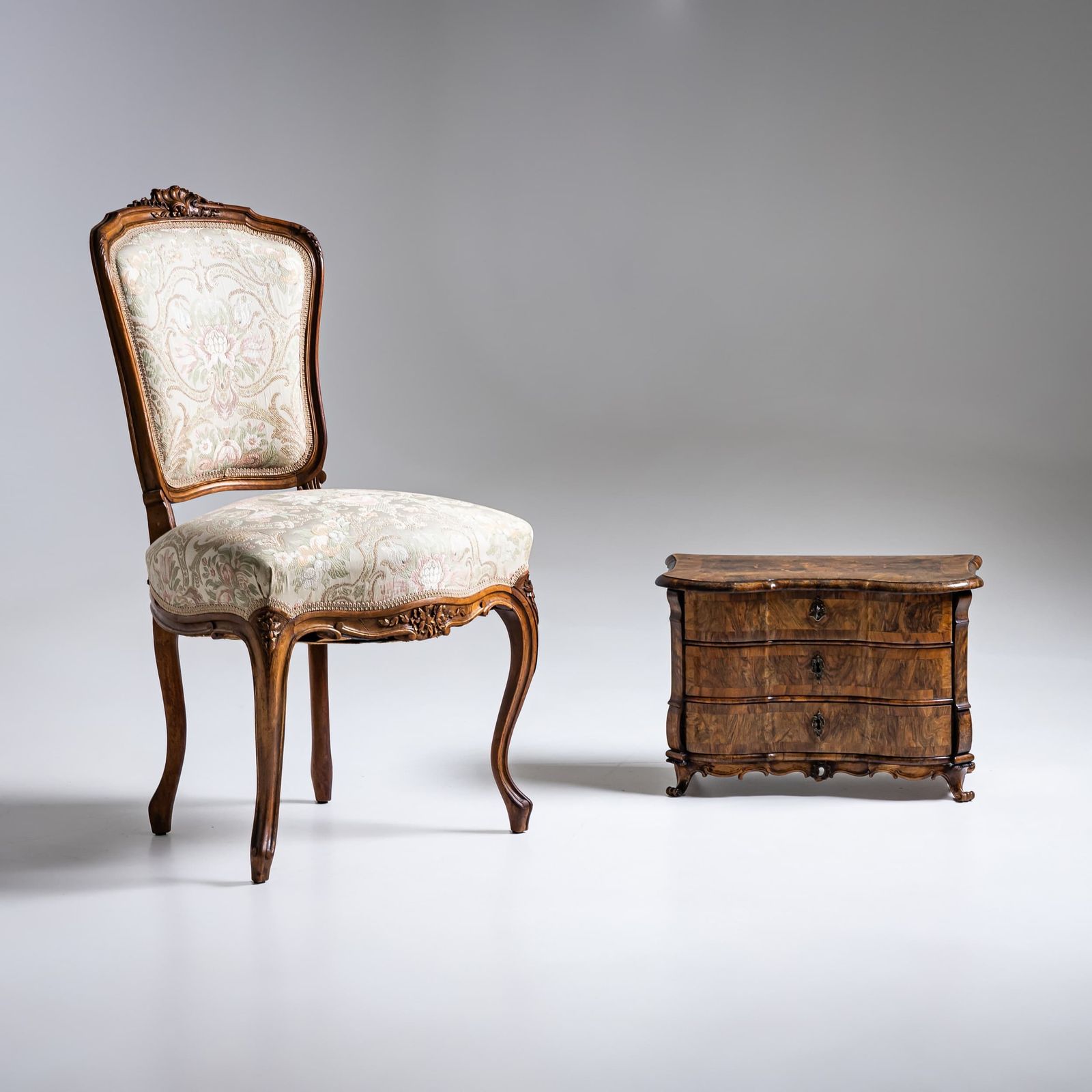Baroque Miniature Chest Of Drawers In Walnut, Mid 18th Century photo for sale