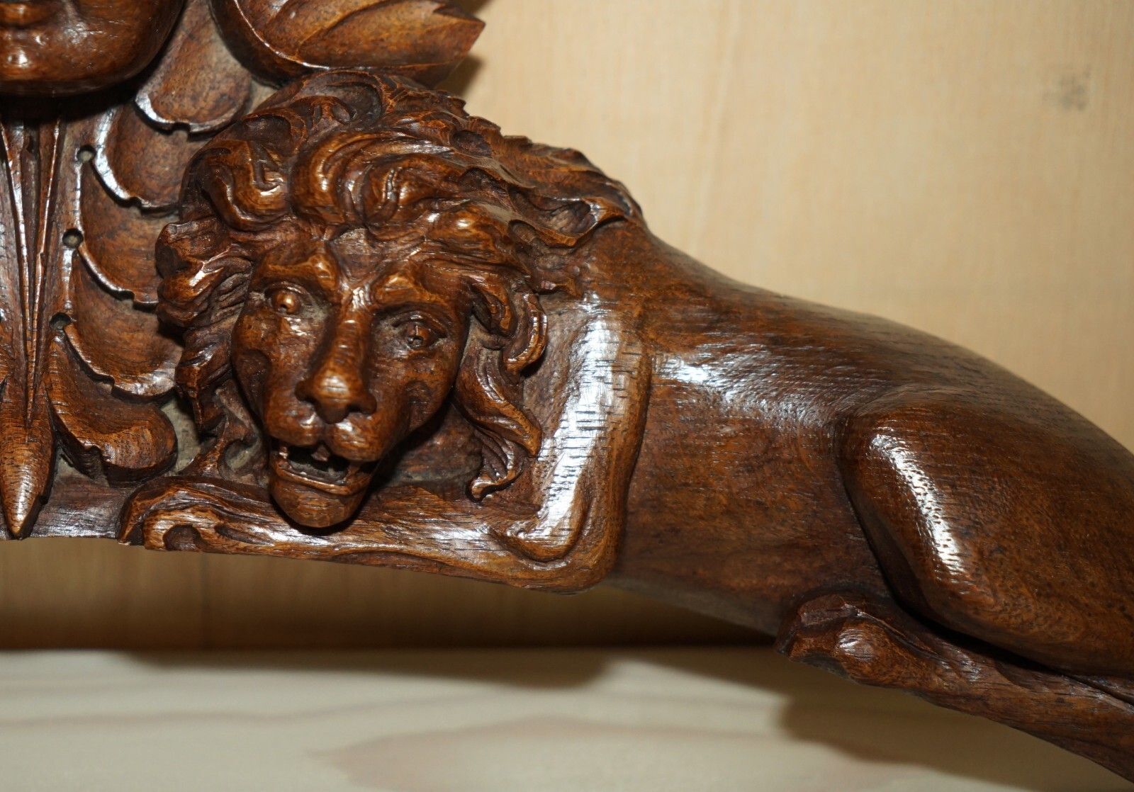 photo buy Important 18th Century Circa 1720 Oak Carved Surmount Of Regal Lions &Amp; A Putti