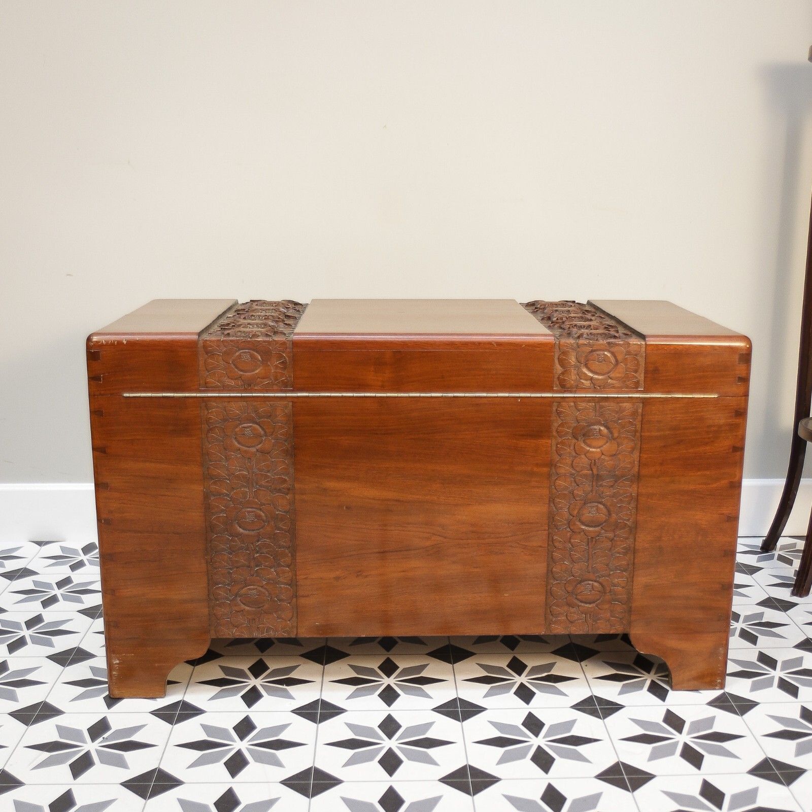 Camphor Wood Chest Oriental Carved Linen Trunk photo buy