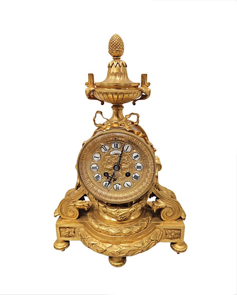 A Stunning 19th Century Gilt Bronze Mantle Clock By Richond Of Paris