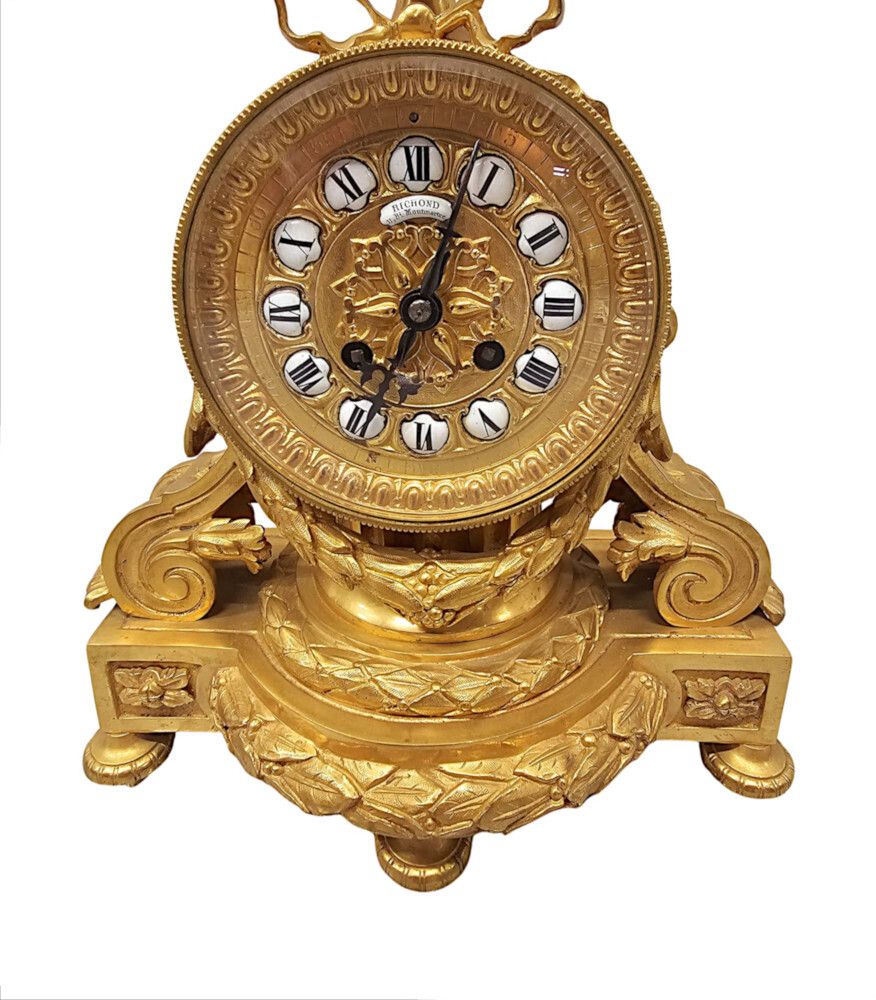 A Stunning 19th Century Gilt Bronze Mantle Clock By Richond Of Paris photo for sale