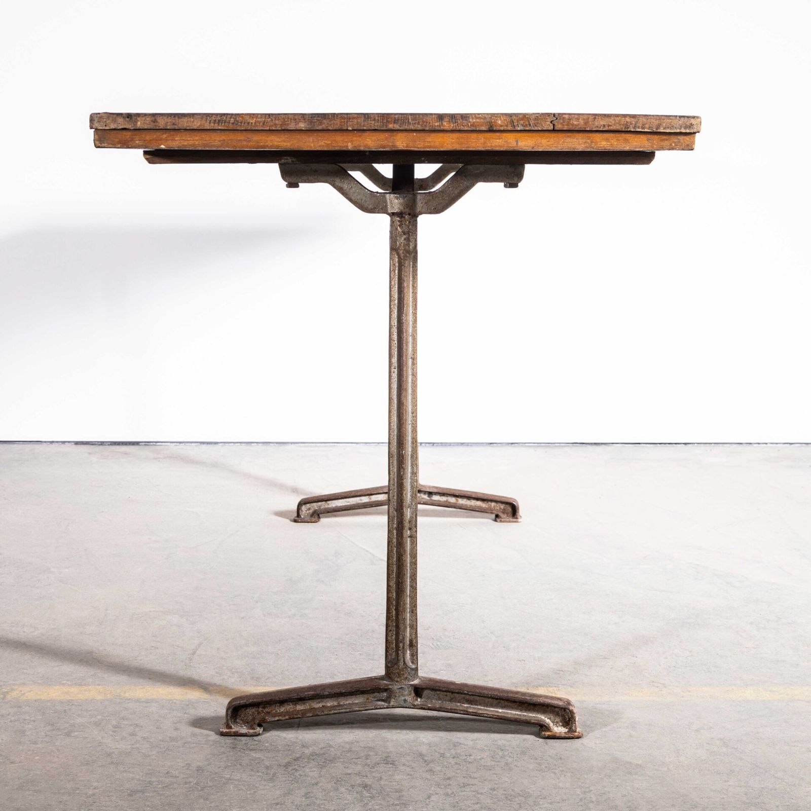 1930’s French Original Cast Base Fischel Small Dining Table (3585) photo 545.0