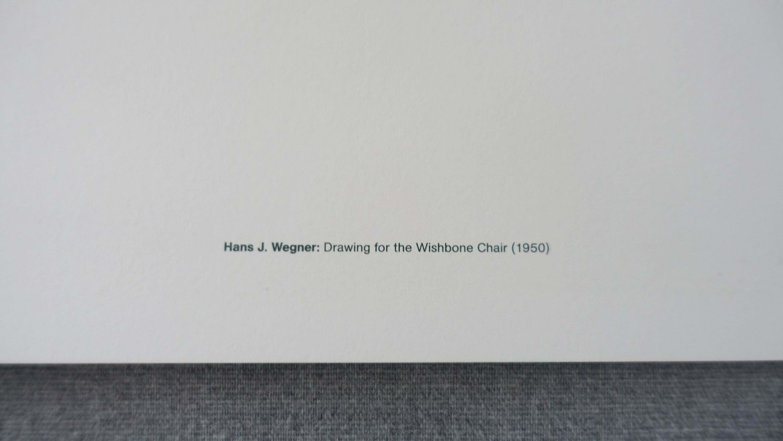 2014 Wegner Wishbone Chair Schetsontwerp Design Museum Denmark – Vintage Poster photo for sale