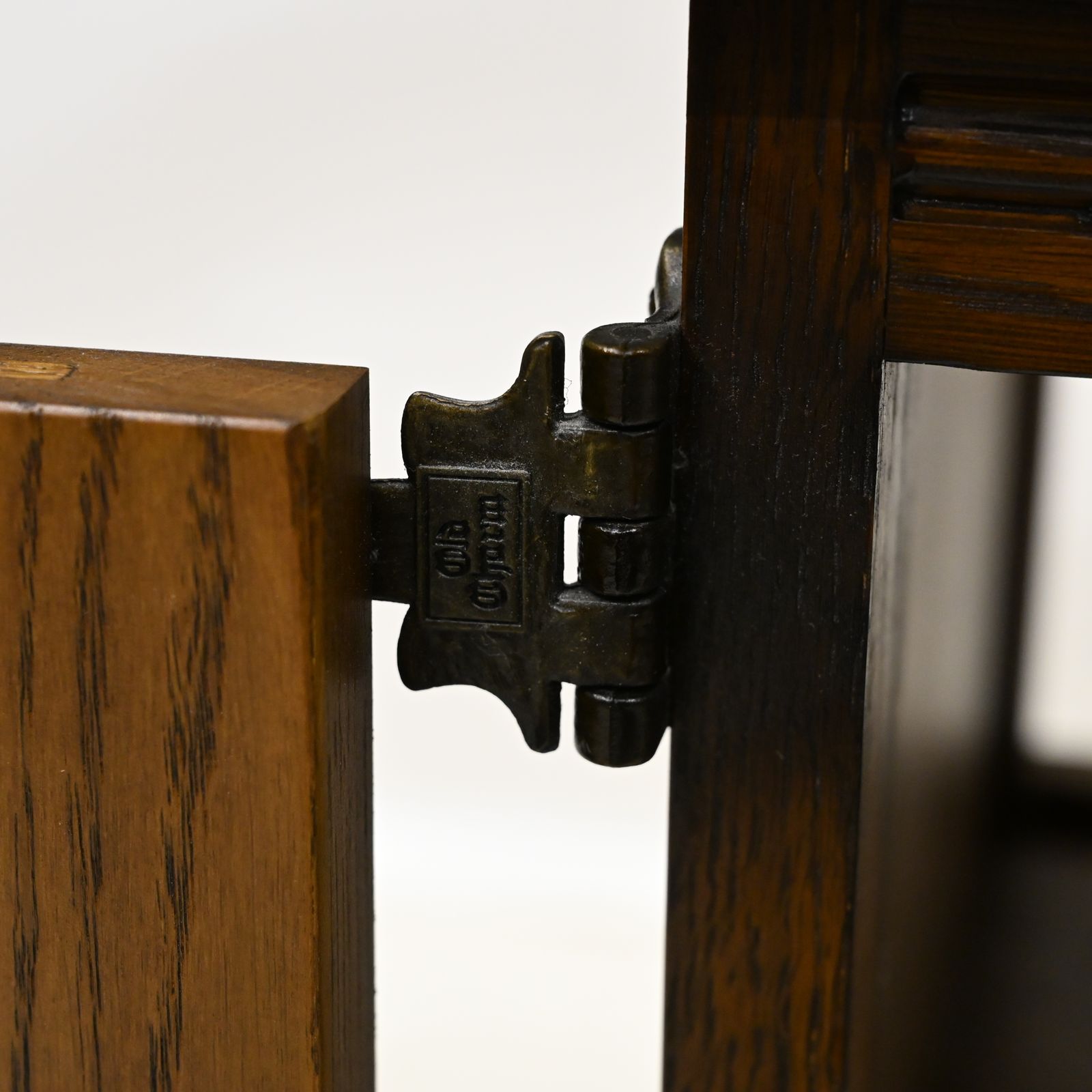 Old Charm Tv Video Stand Cabinet Light Oak Model 2440 Free Uk Delivery* photo furniture