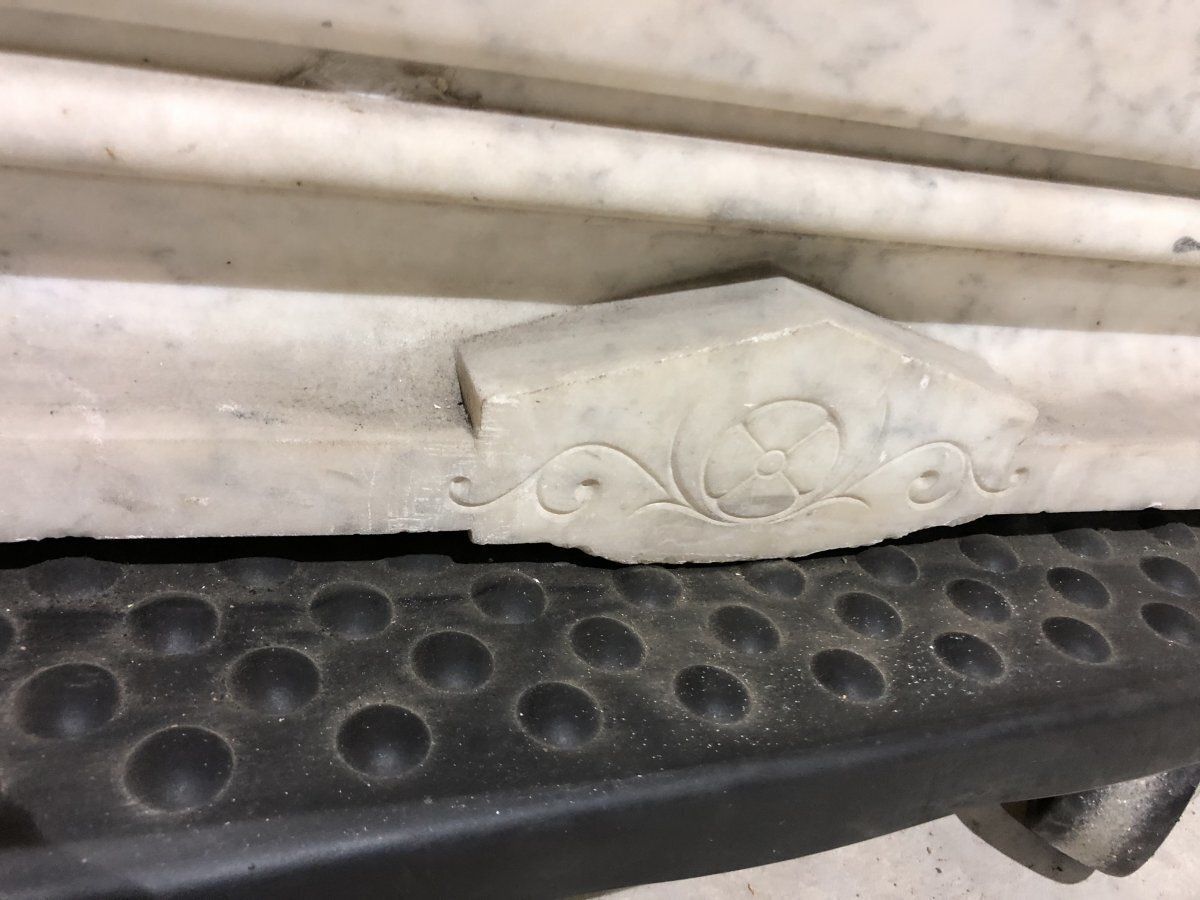 18th Century Planter. Century In Molded Marble, Carved photo buy