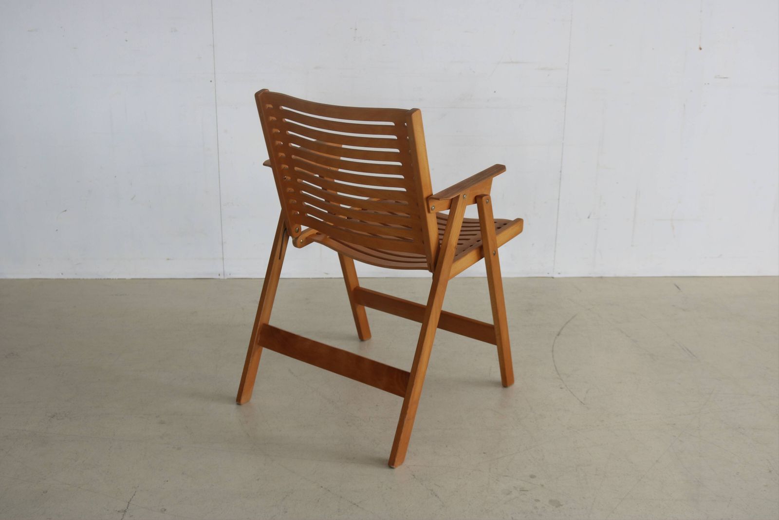 Vintage Houten Klapstoel "Rex" photo vinterior