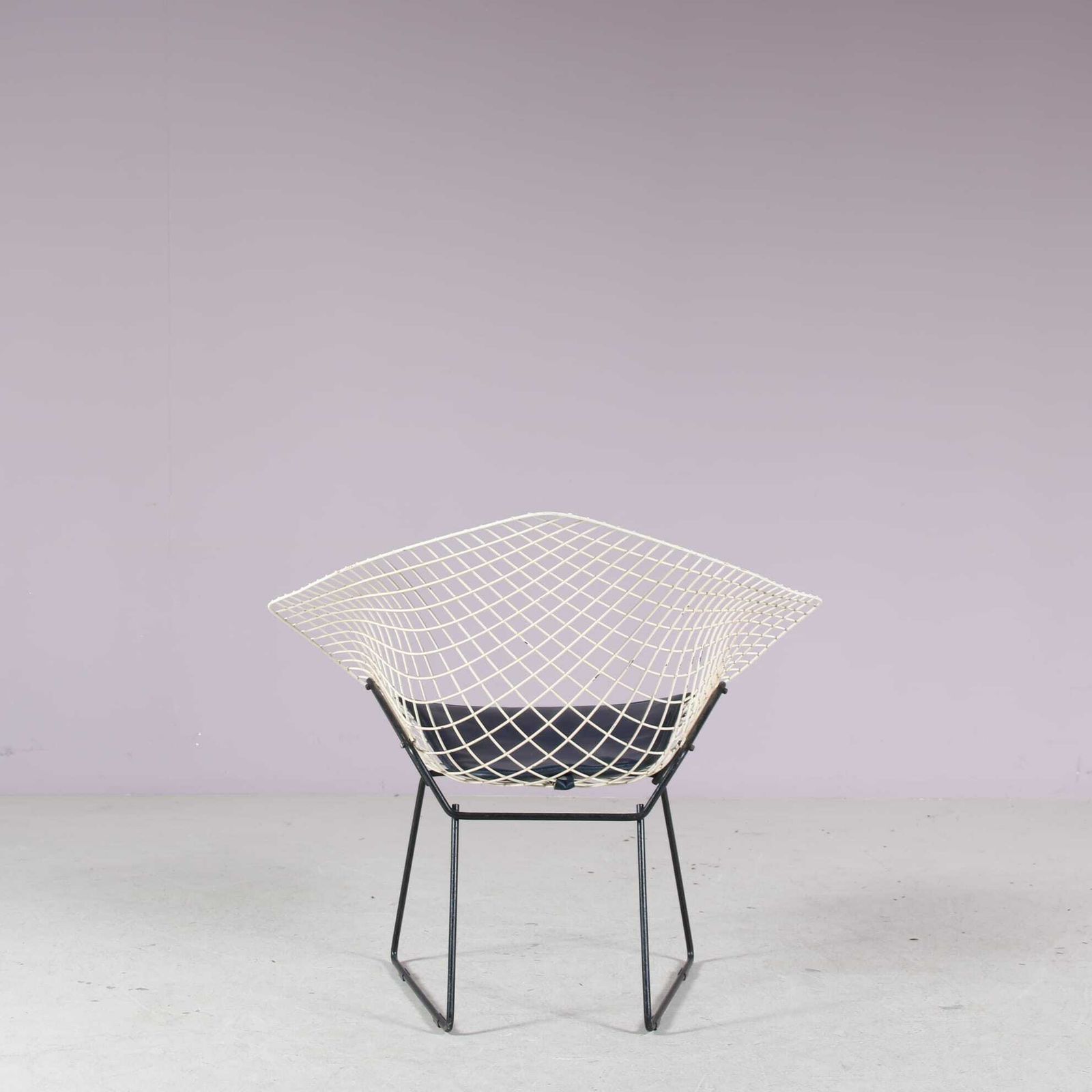 photo furniture 1950s “Little Diamond” Chair By Harry Bertoia For Knoll International, USA