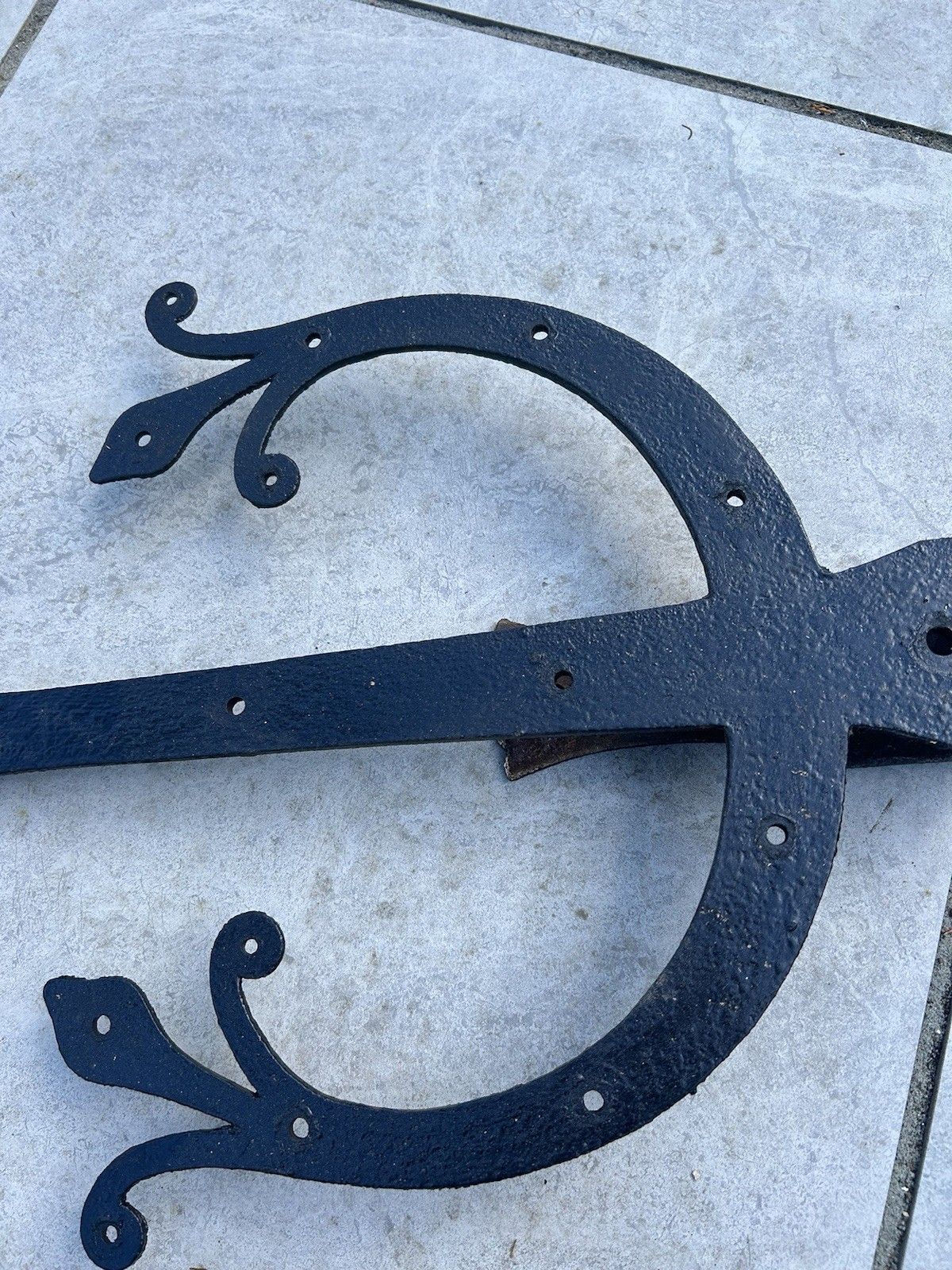 Pair Cast Iron Front Door Hinges 18th Century Reclaim Period Antique Old Metal photo vinterior