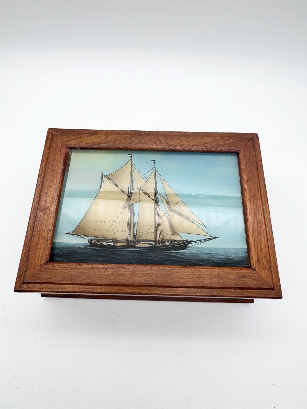 Vintage Small Wooden Box With Clipper Ship On Lid, Jewellery Box,Glass Painted Lid photo vinterior