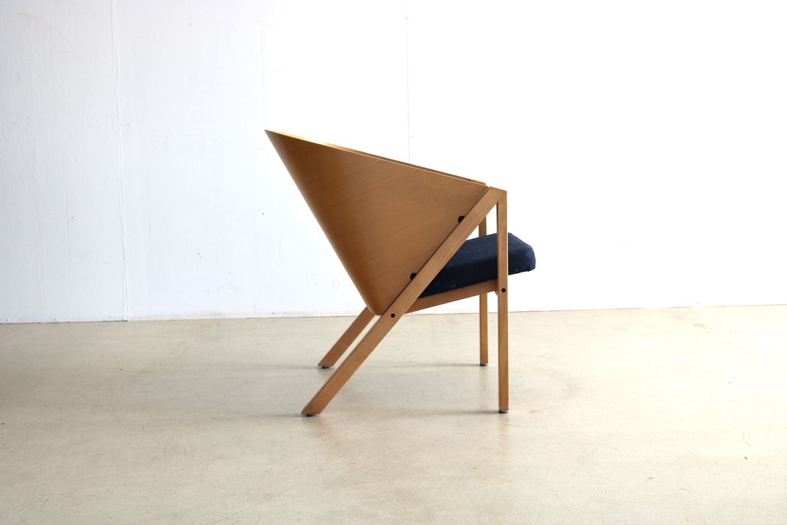 Vintage Armchair | Armchair | Jouko Jarvisalo | Mondi Soft photo buy
