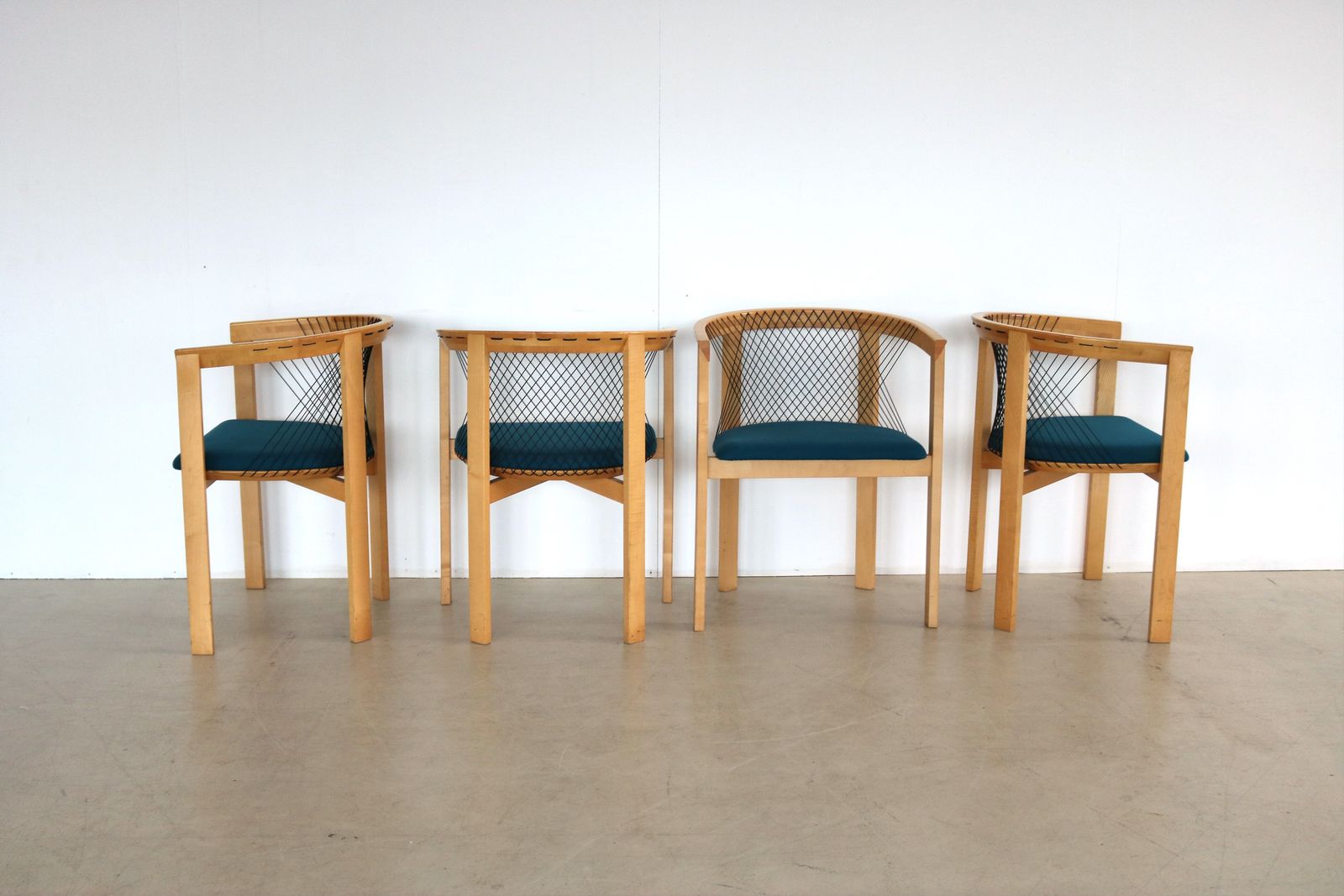 Set Van 4 "String" Stoelen Van Tranekaer photo vintage