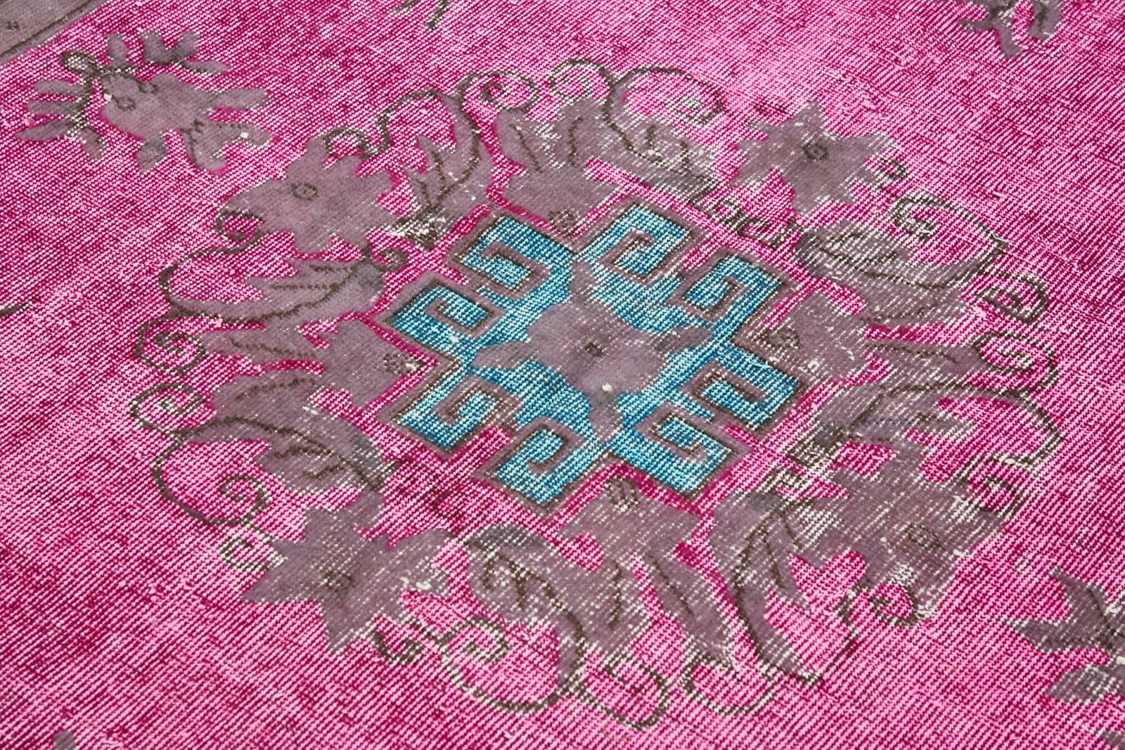 Handmade Vintage Multicolor Overdyed Rug 262 Cm X 163 Cm photo 510.0