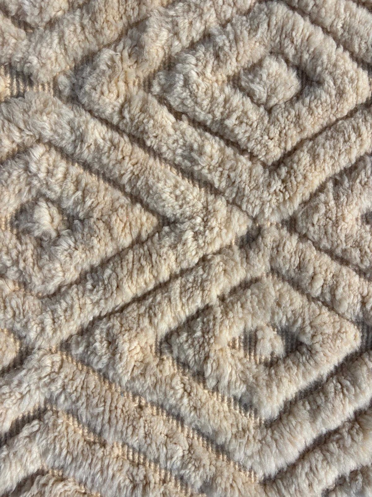 Moroccan White Runner Beni Ourain Rug 90x370 Cm, Living Room Runner Rug, White Moroccan Wool Rug, Berber Wool Rug, Modern Area Rug. photo vintage