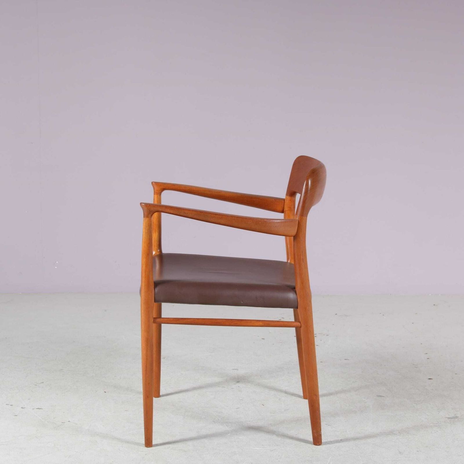 photo vintage Model 56 Dining Chairs By Niels Otto Moller For Moller, Denmark