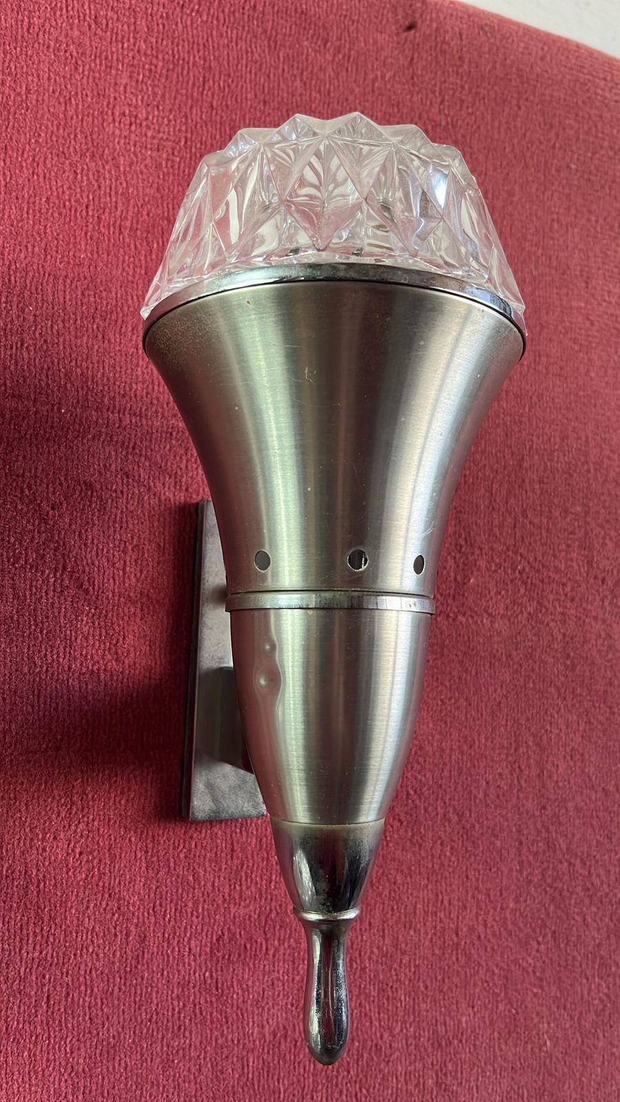 photo for sale Set Of 5 Mid Century Wall Lamps Attributed To Ignazio Gardella For Azucena 1960s