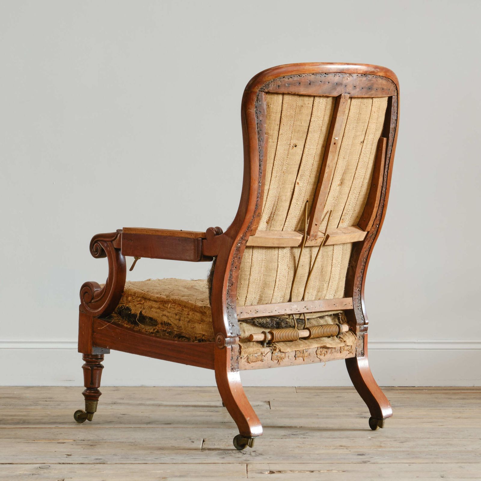 William IV Mahogany Reclining Armchair. photo Furniture