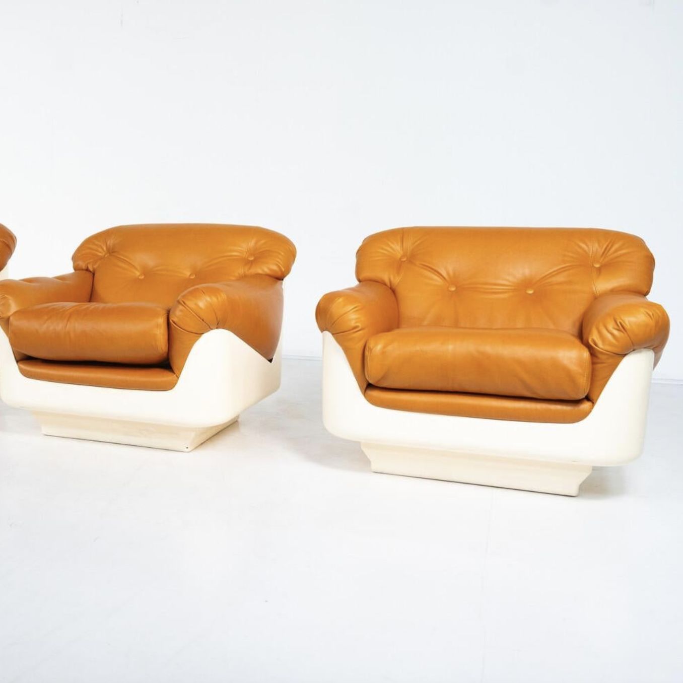 Furniture Pair Of Armchairs By Jorge Zalszupin, Fiberglass And Leather, 2 Pairs Available photo