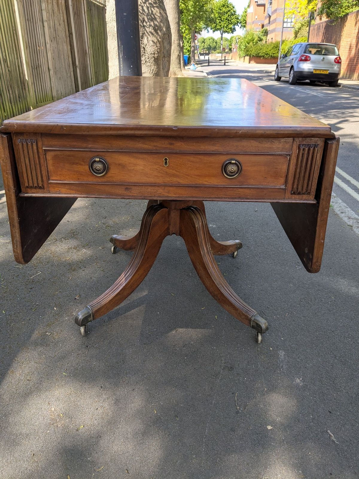 Regency Mahogany Pembroke Drop Leaf Table