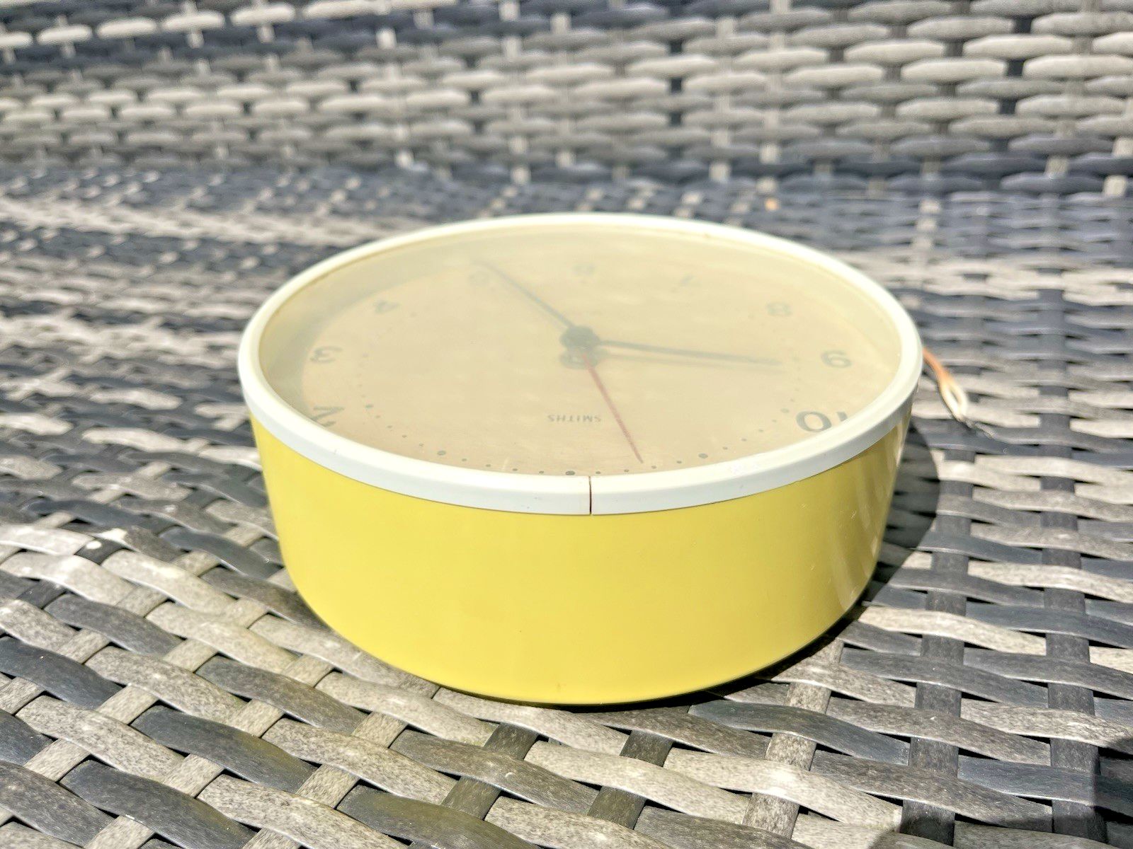 Mid Century 50s Yellow Smiths Sectric Wall Clock Kitchen Office Prop Not Working photo 55.0