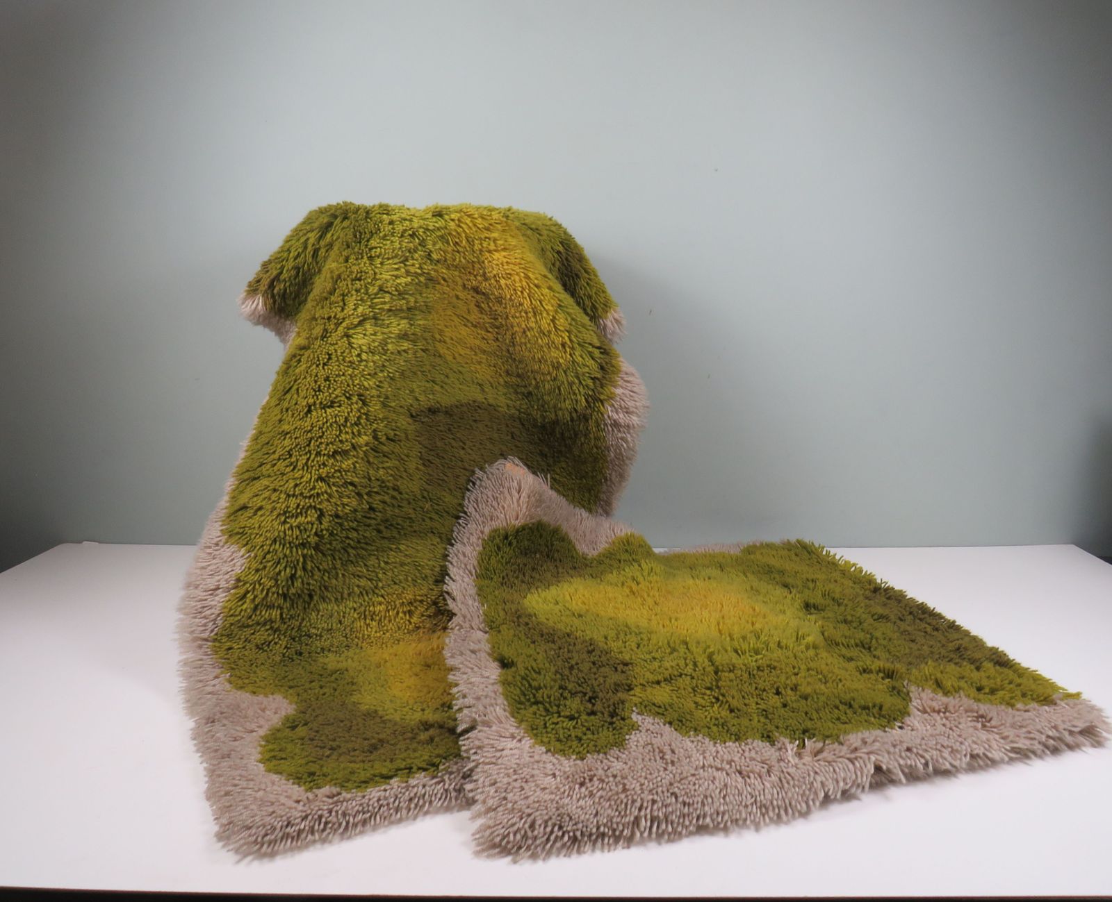 Pair Of Original 1970s Desso Shag Rugs – Dutch Design photo vintage