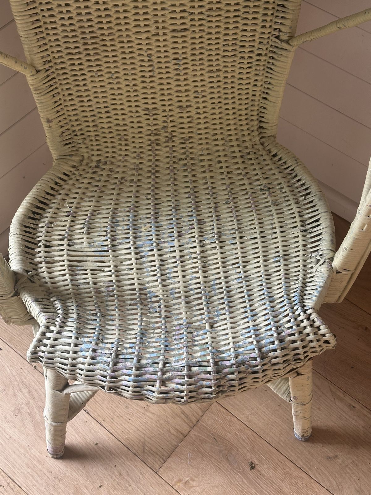 Lovely Old French Yellowwicker Chair photo for sale