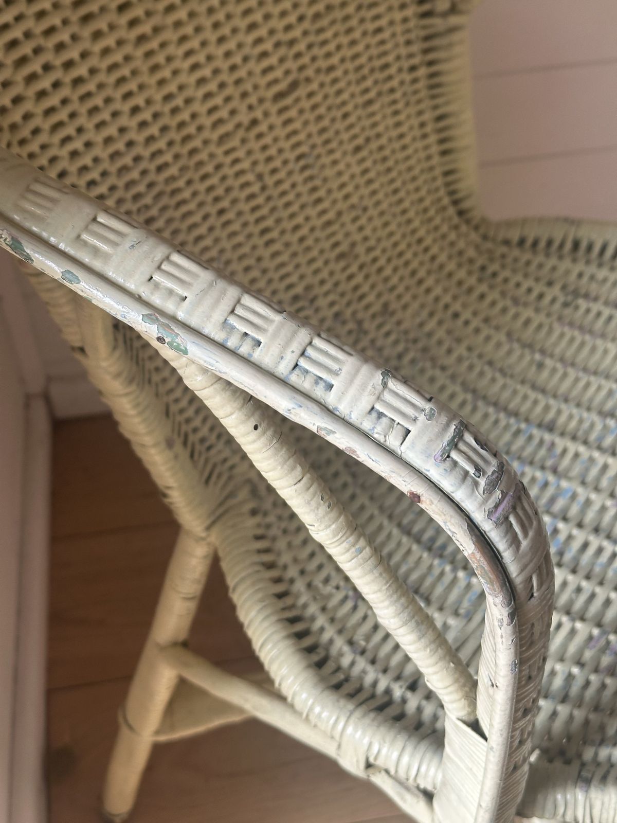Lovely Old French Yellowwicker Chair photo 95.0