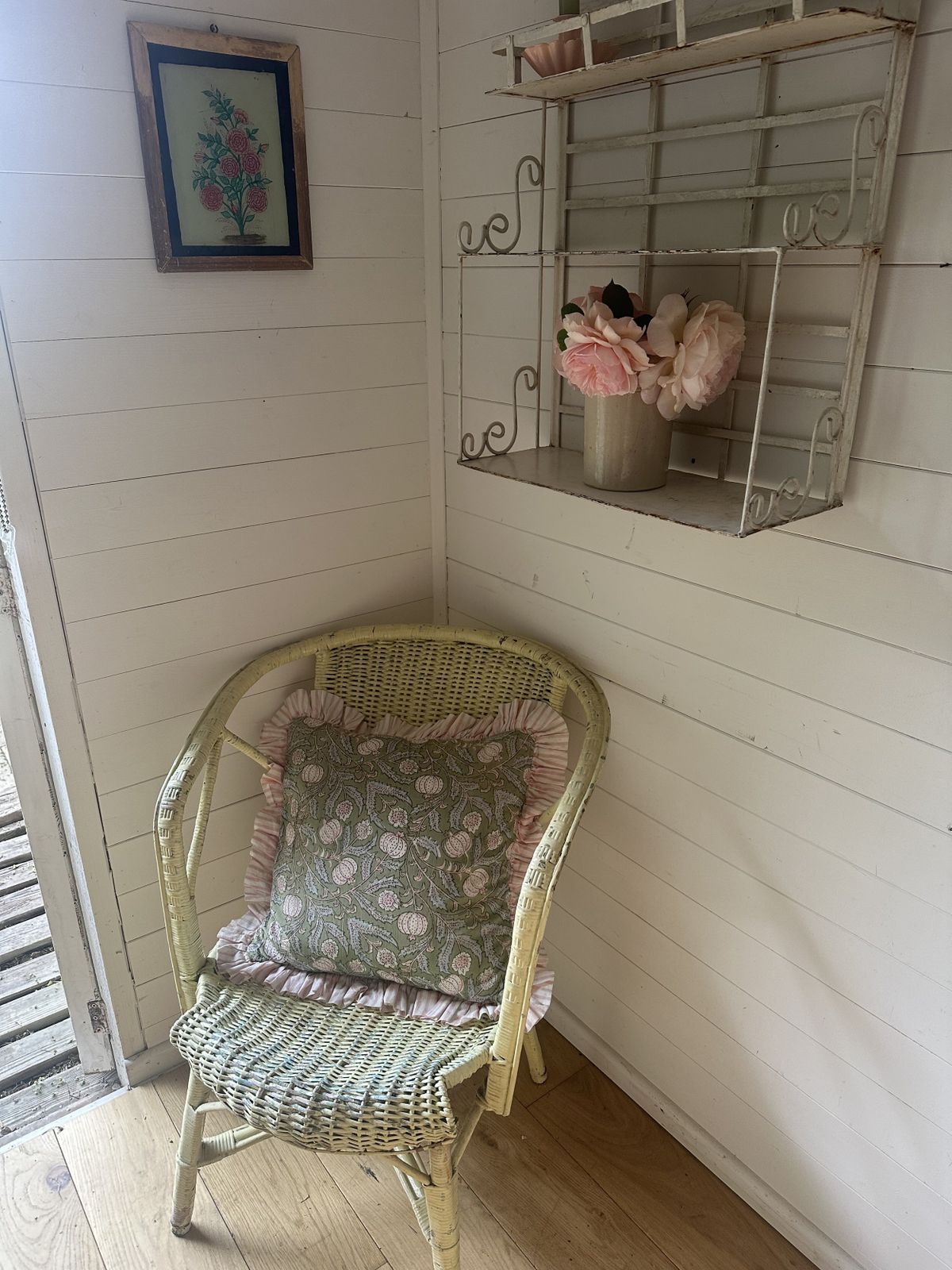Lovely Old French Yellowwicker Chair photo buy