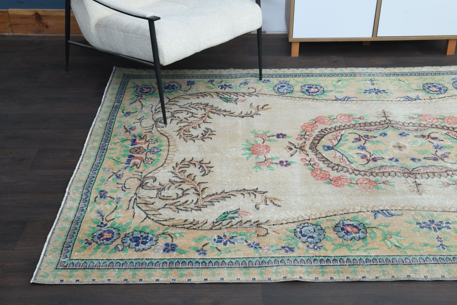 5'5x9'2 Ft, Turkish Vintage Area Rug, Shabby Decor, Rugs For Living Room, Handmade Anatolian Carpet, Beige Green Blue Color, Floral Design, Soft Wool photo for sale