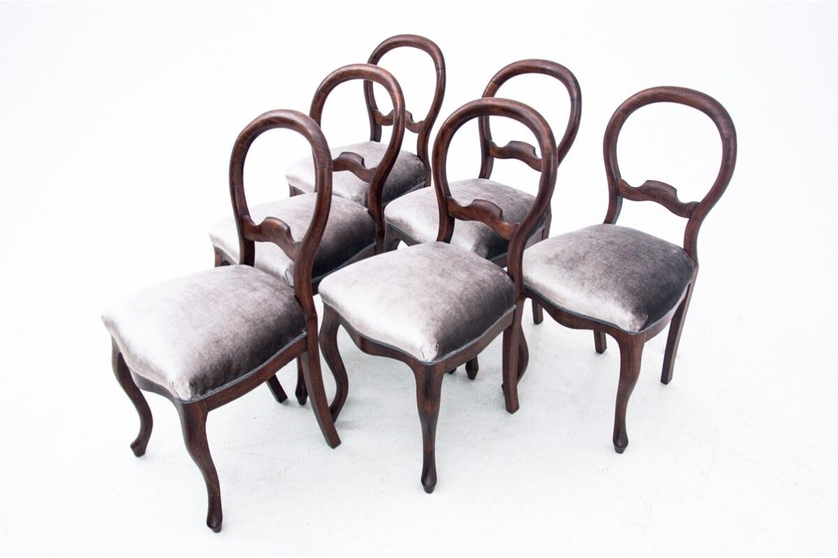 Antique Chairs, Northern Europe, Circa 1880. After Restoration. photo vinterior