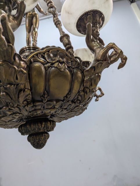 photo vinterior Monumental Chandelier In Patinated Bronze And Alabaster – Mythological Decor