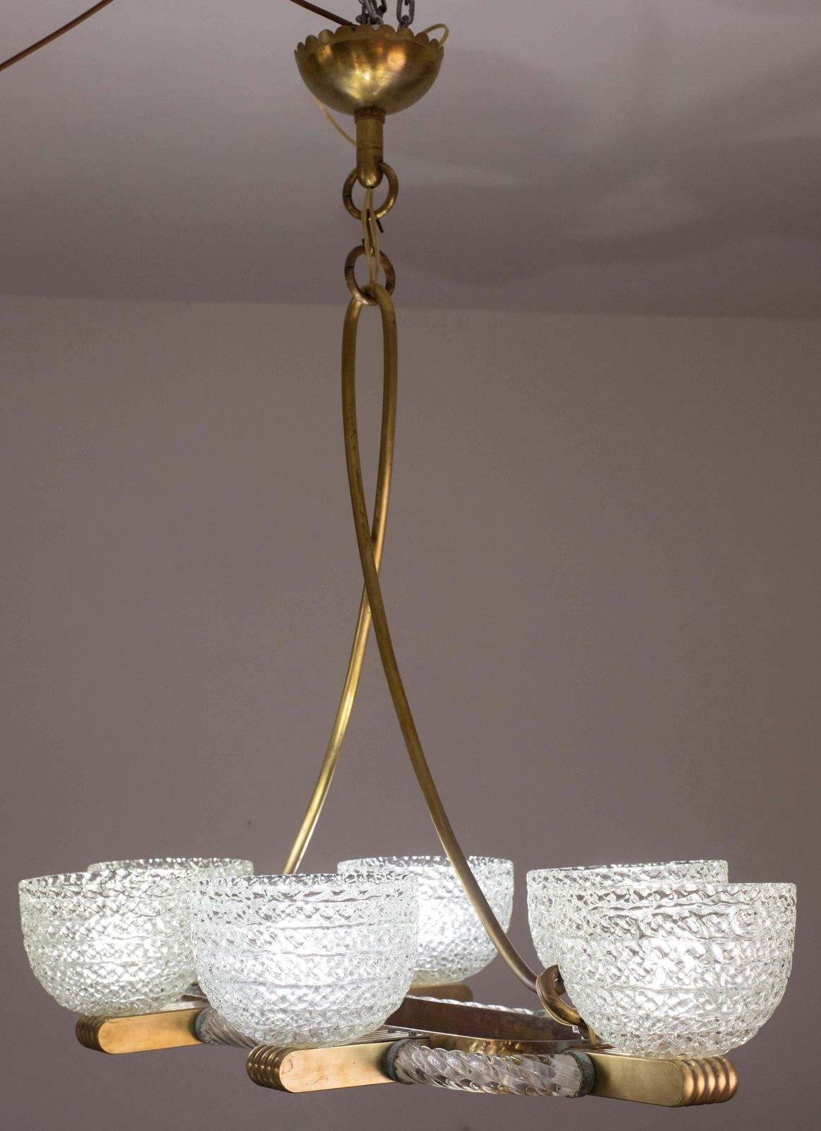 photo vinterior Art Decò Seguso Oval Mid Century Six  Light Murano Glass And Brass Chandelier