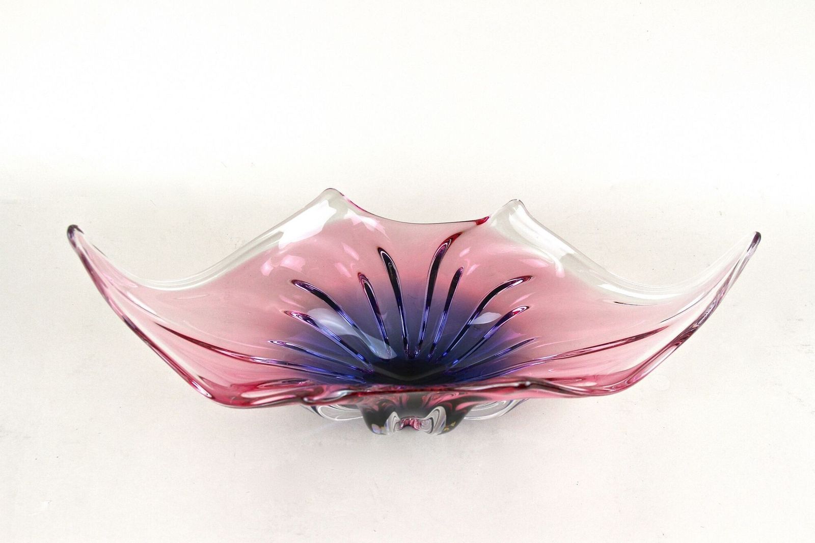 20th Century Murano Sommerso Glass Bowl, Pink/ Purple/ Blue, Italy Ca. 1960/70 photo furniture