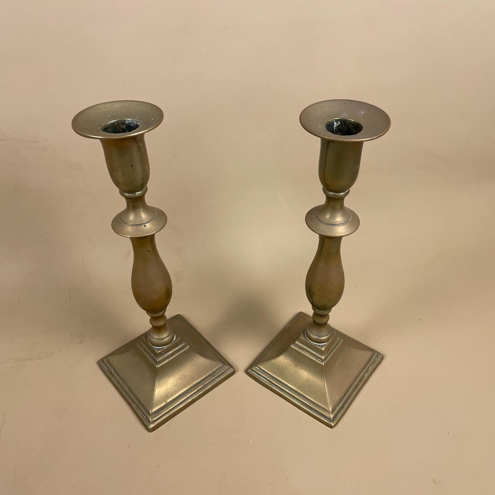 Antique Matching Pair Of Gold Brass Metal Candlestick Candle Stick Vintage Column Taper Dinner Candlesticks Square Base Classic Pillar photo 51.0