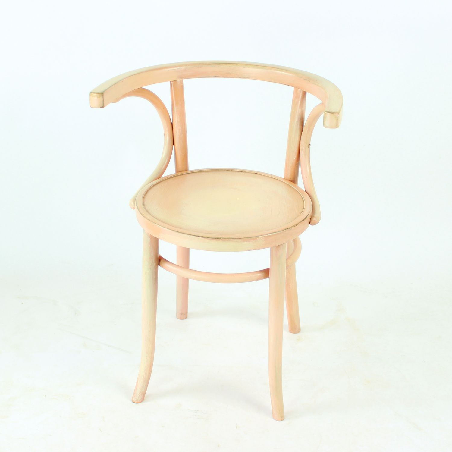 Michael Thonet No. 24 Bentwood Chair By Ton In Pink, Czechoslovakia 1950s
