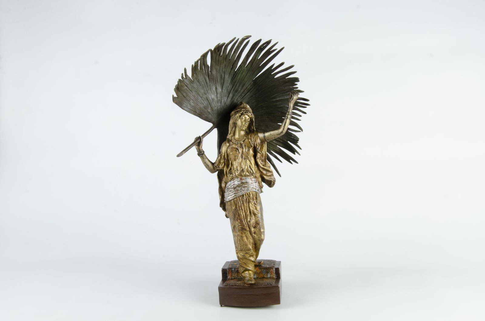 Jugendstil Cold Painted Bronze Sculpture Of A Woman Holding A Palm Leaf By Franz Bergmann, Austria