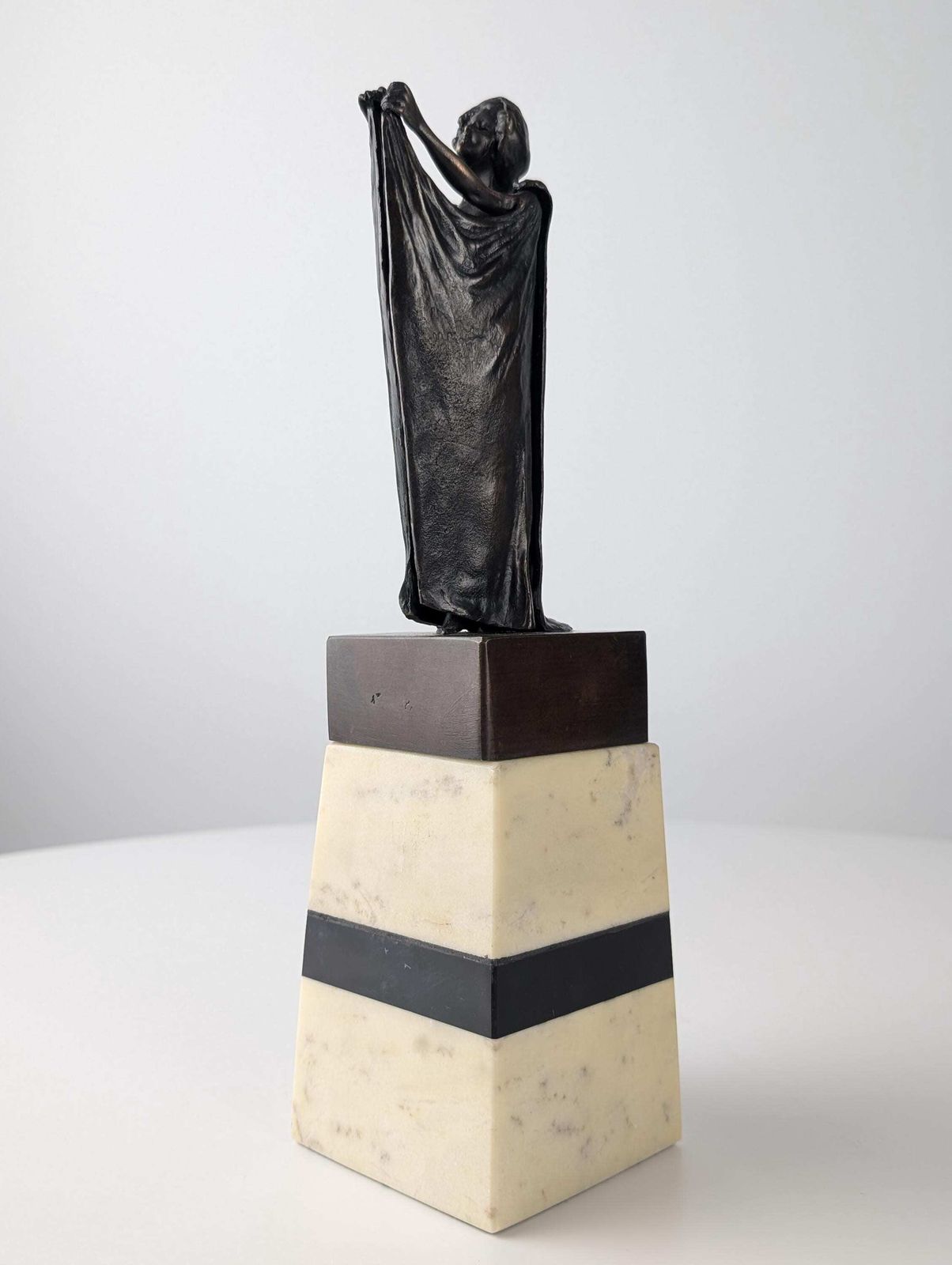 Bronze Sculpture Of An Articulated Woman By Carl Kauba, 1900s photo Art