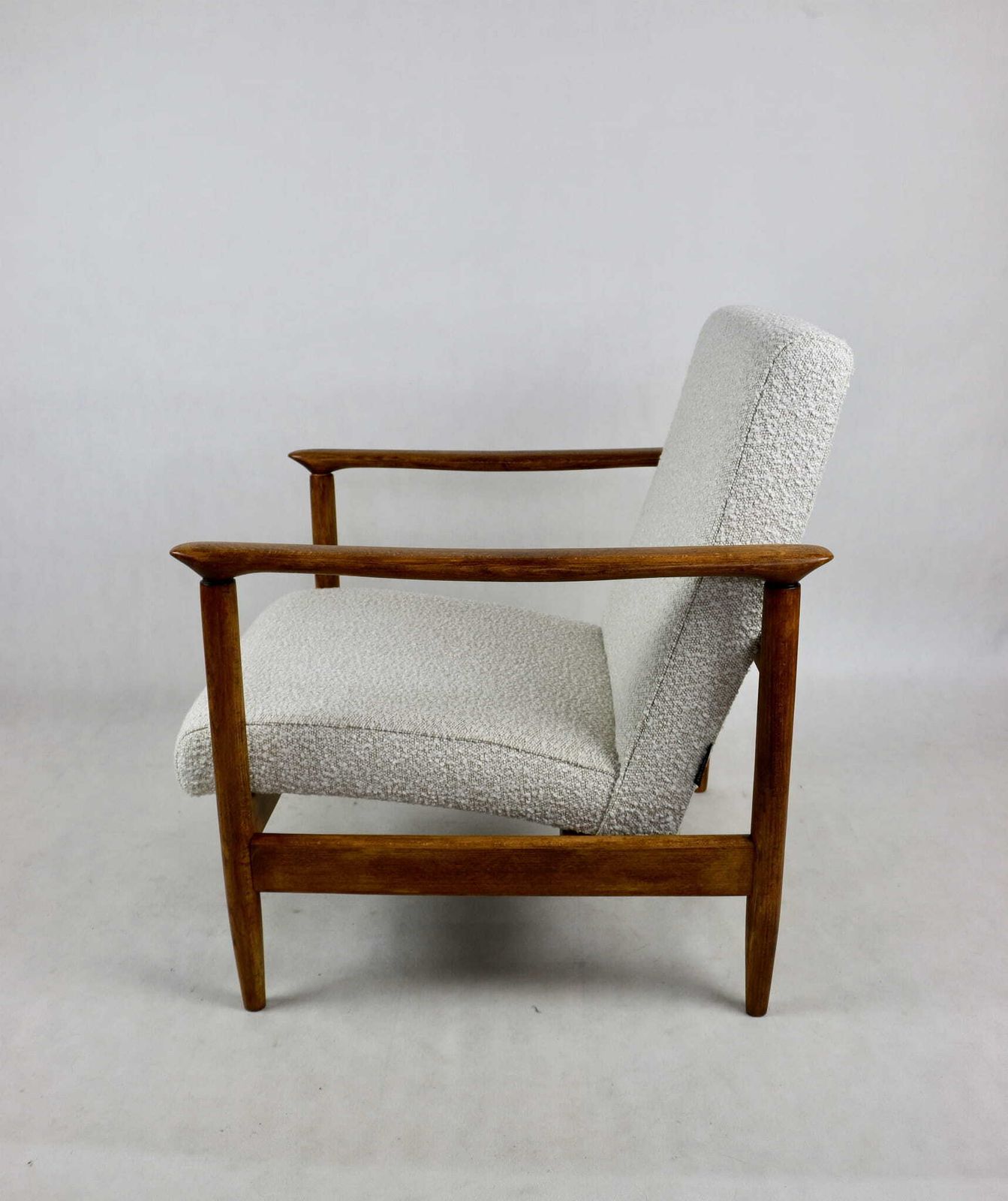 Gfm 142 Armchair, Designed By Edmund Homa From The 70s, White Ivory Boucle   2 Pieces Available photo Furniture