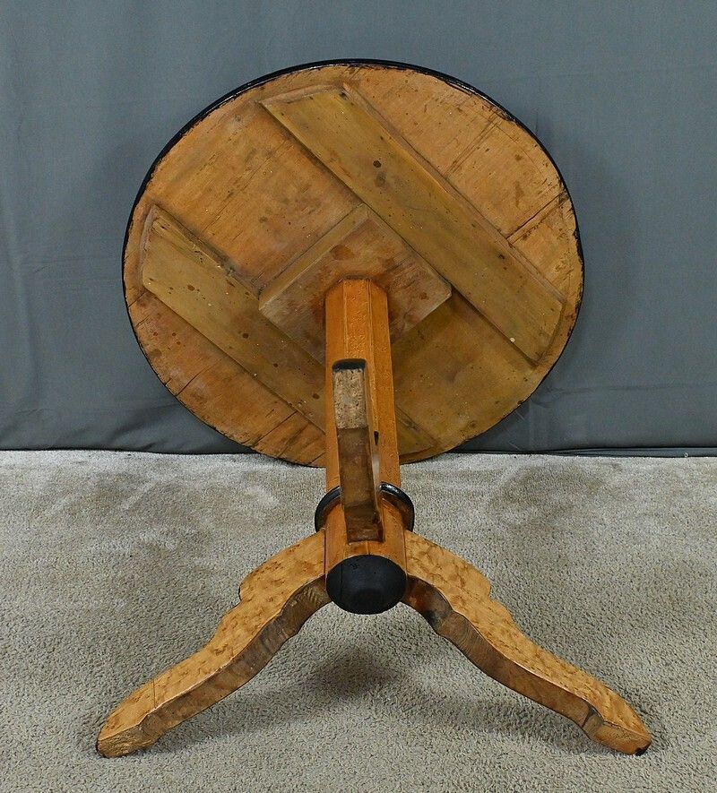 photo for sale Speckled Maple Pedestal Table, Napoleon III Period – Part 2 Of The 19th Century