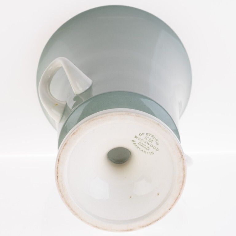 Mid Century Wedgwood Etruria Jade Ground Porcelain Ceramic Urn Vase photo furniture