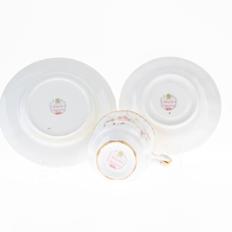 Paragon Gilt Porcelain Ceramic Roses Trio Teacup & Saucers photo for sale