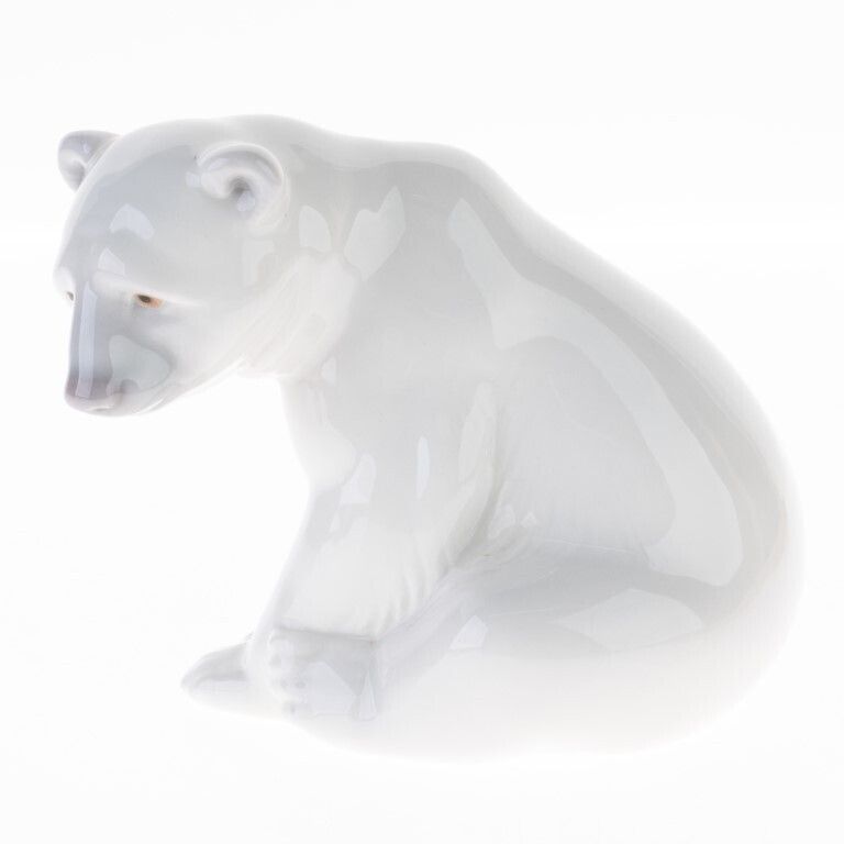 Lladro Porcelain Ceramic Polar Bear Figure